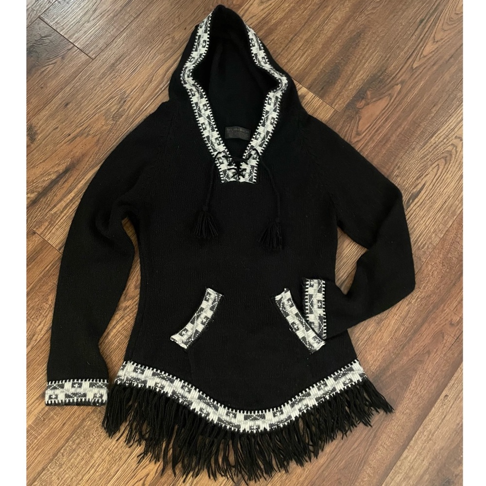 Alpaca hooded sweater